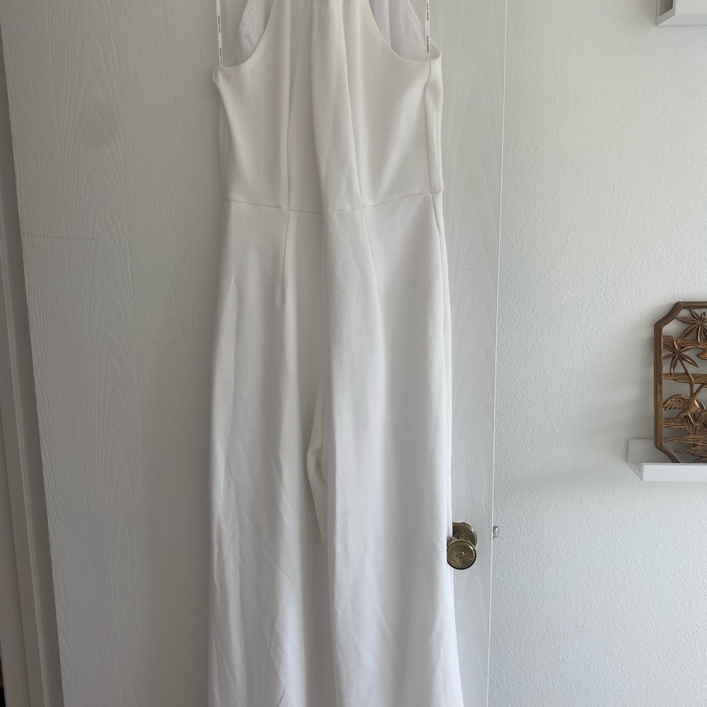 Elegant White Jumpsuit